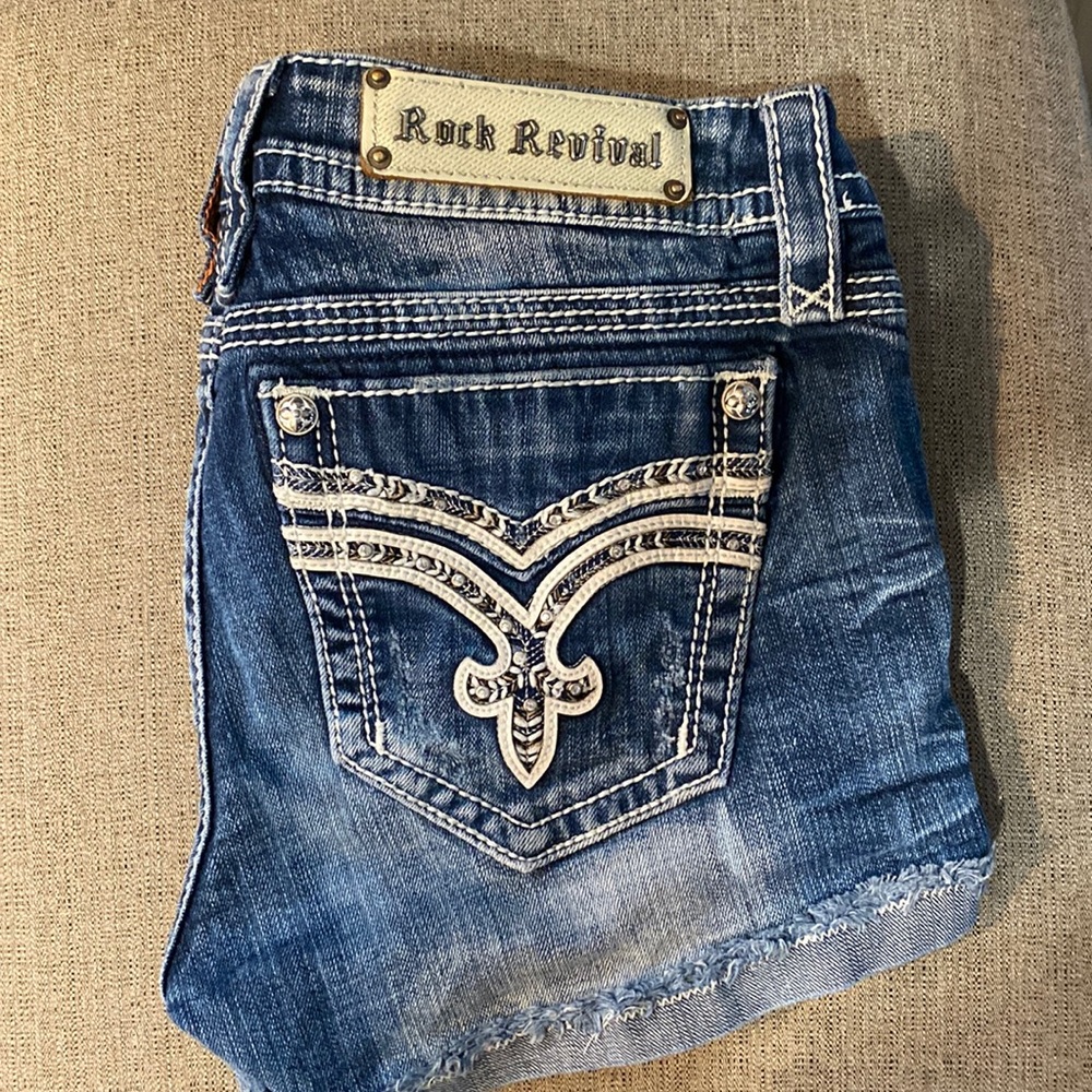 Rock Revival shorts